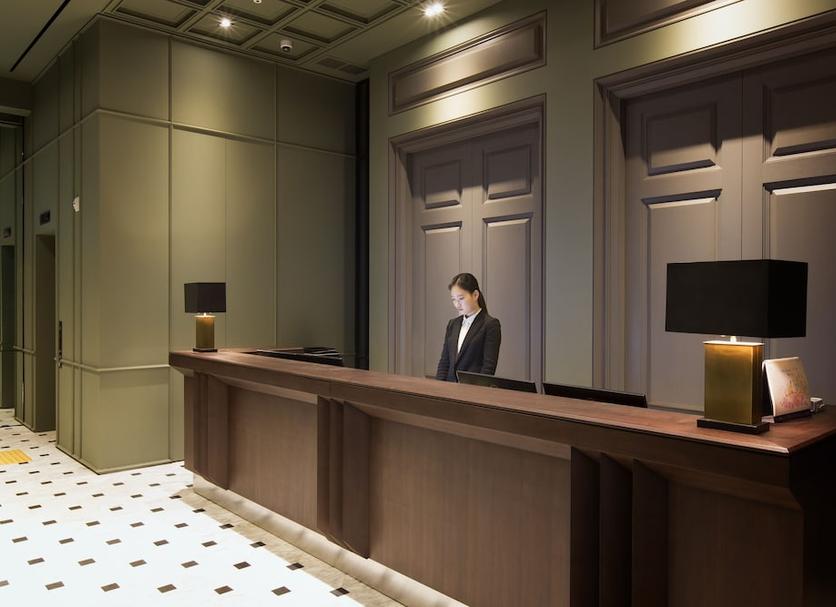 Front desk Photo