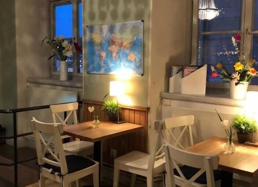 Dining room Photo