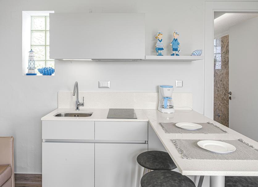Kitchen Photo