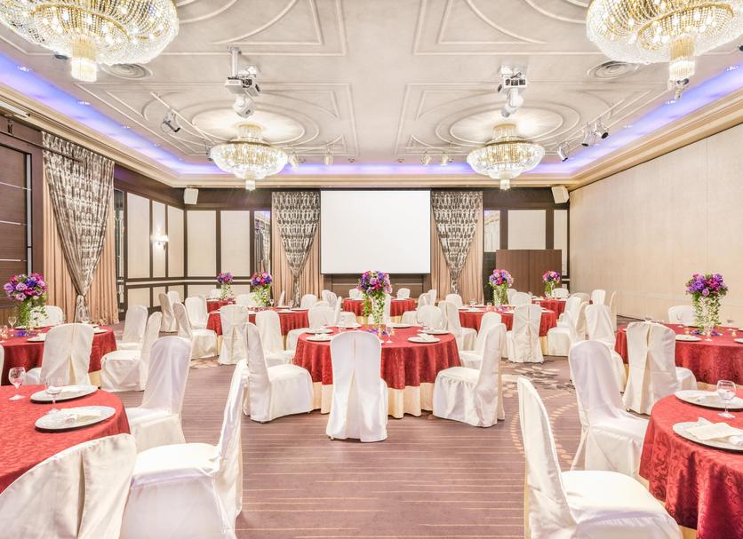 Banquet hall Photo