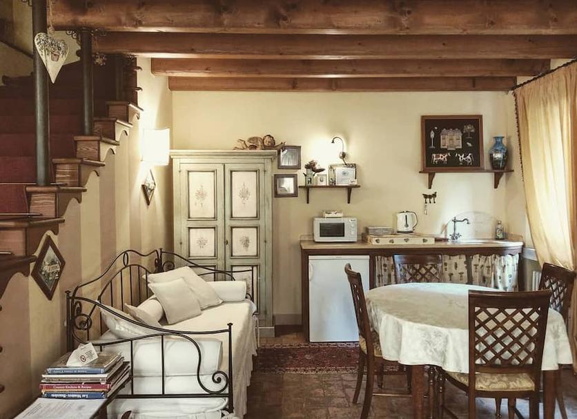 Dining room Photo