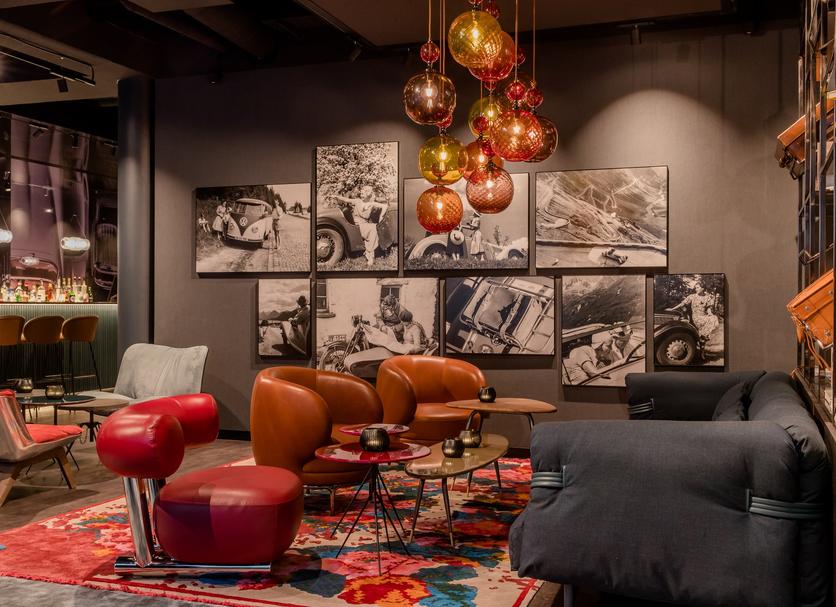 Lounge Photo