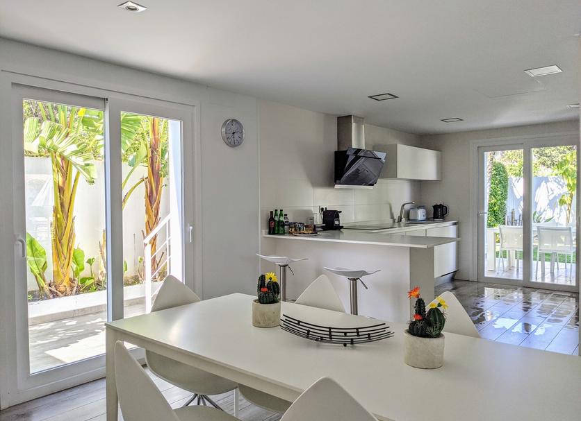 Kitchen Photo