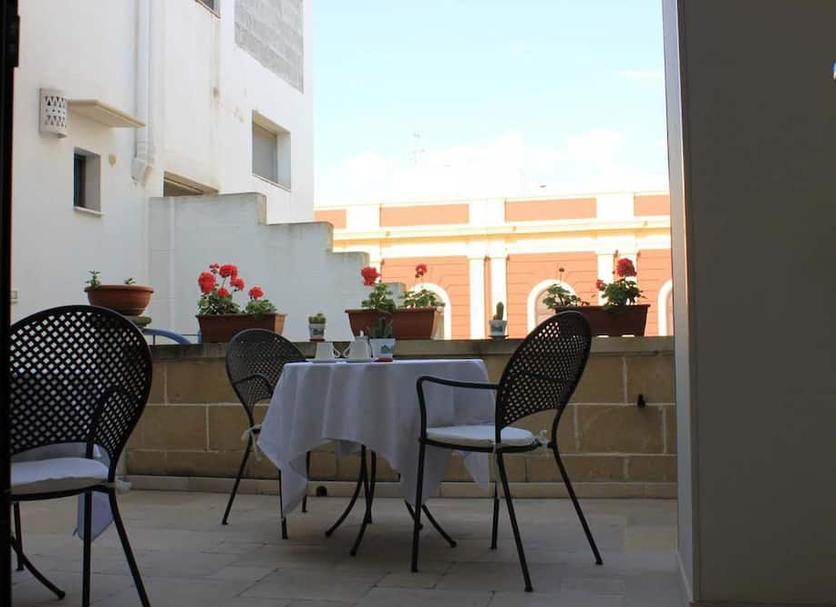 Balcony Photo
