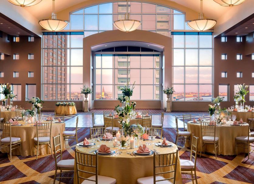 Banquet hall Photo