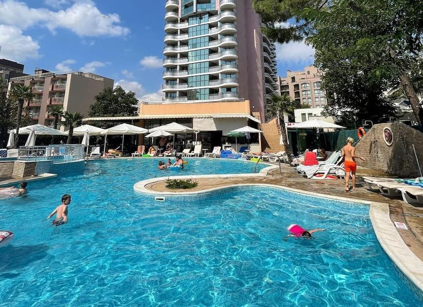 Pool Photo