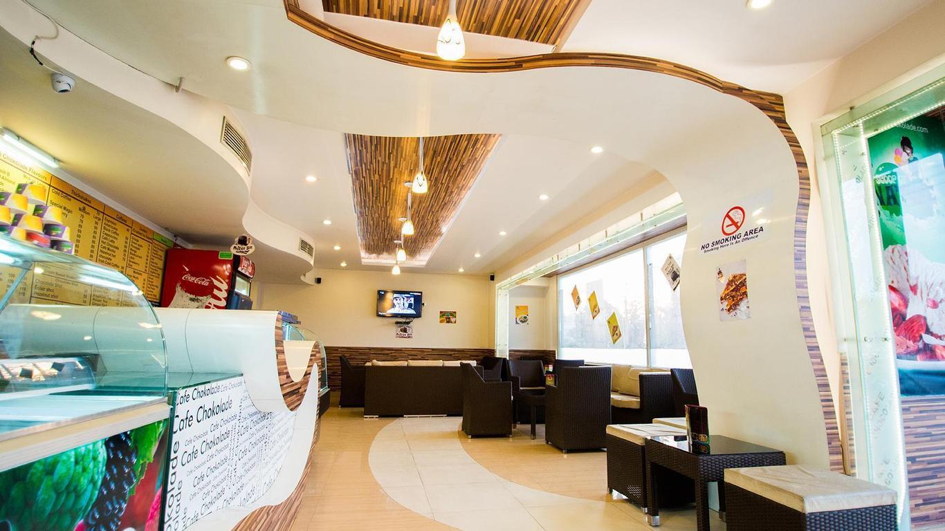 Hotel Pr Residency