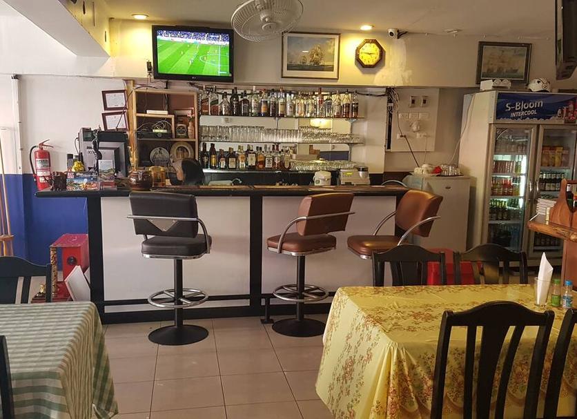 Bar Photo