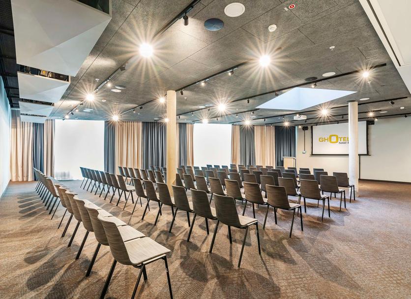 Conference room Photo