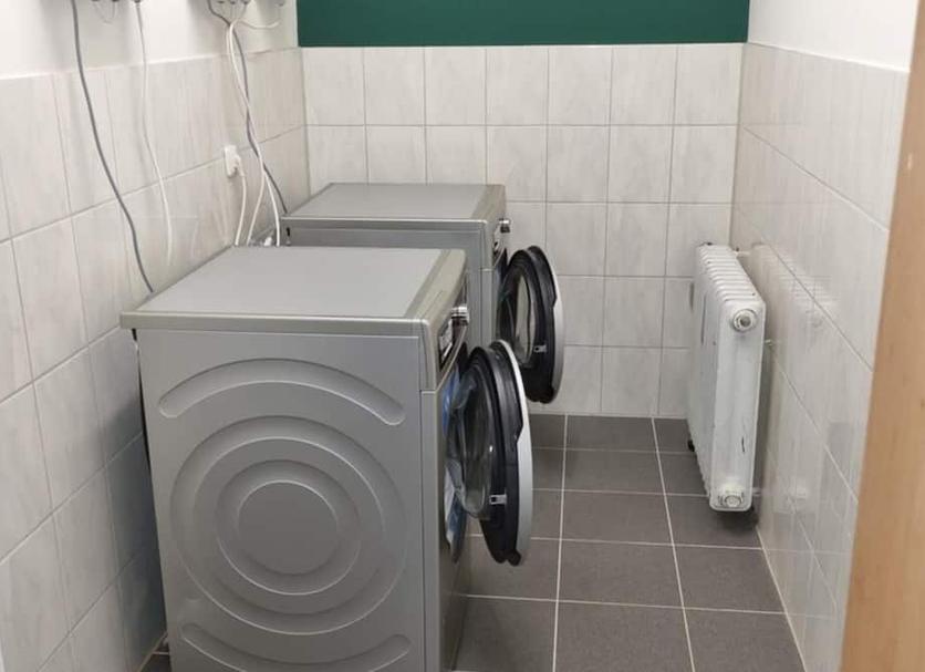 Laundry facility Photo