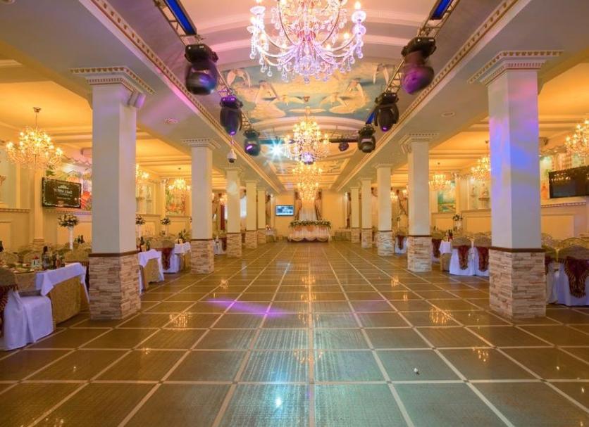 Banquet hall Photo