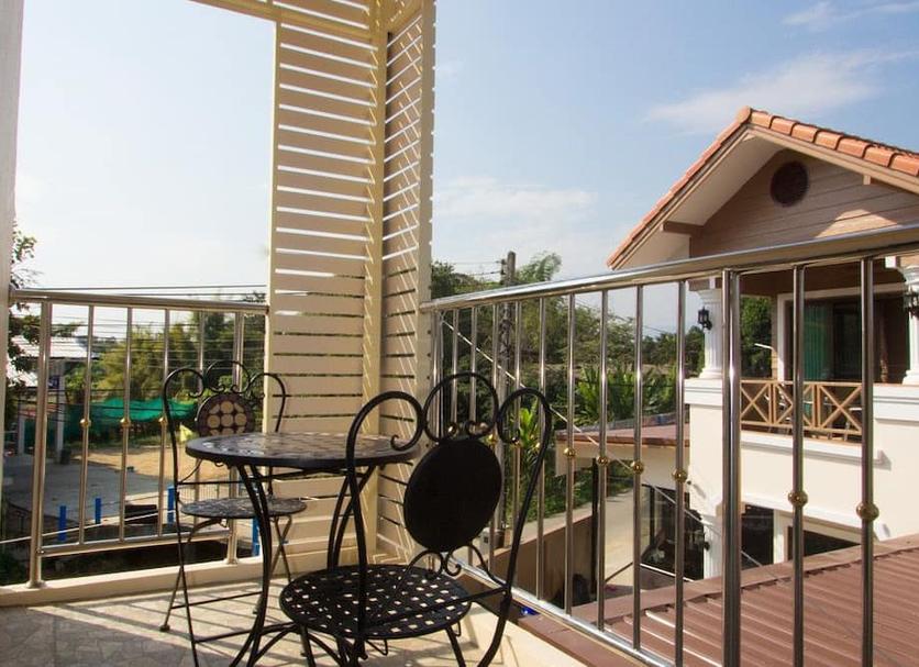 Balcony Photo
