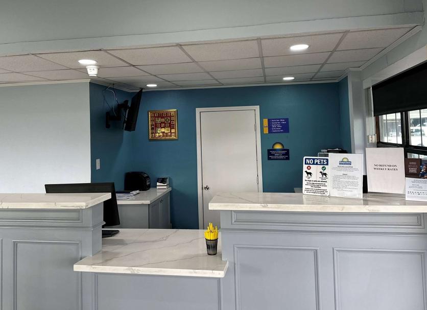 Front desk Photo