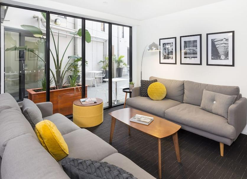 Living room Photo