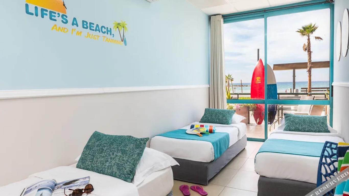 Beachfront Hostel