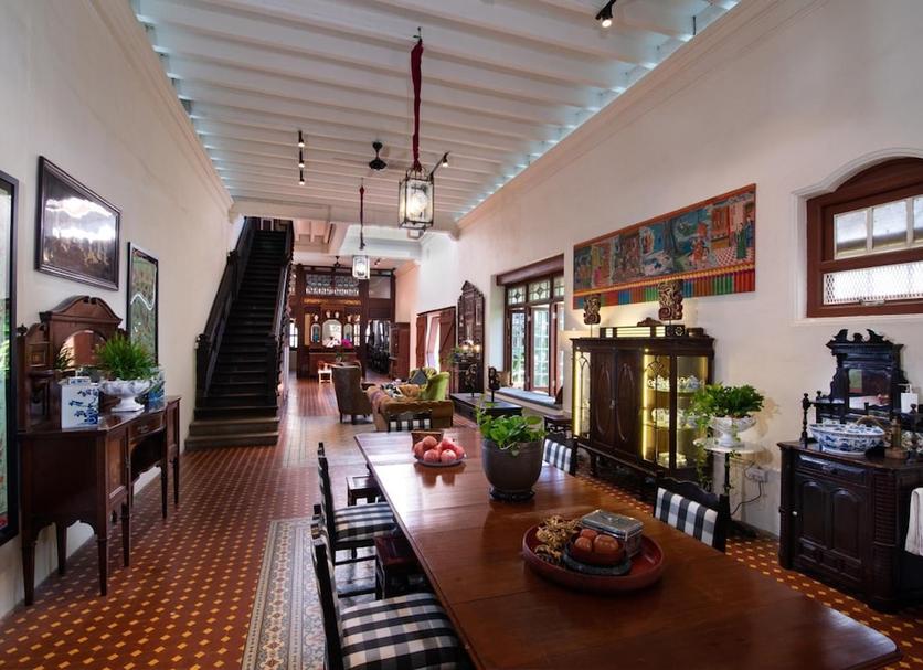 Dining room Photo