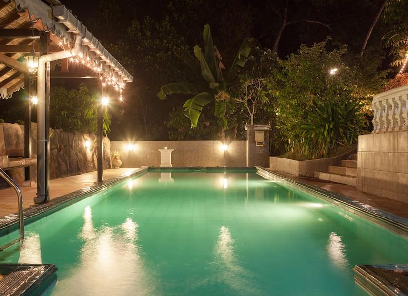 Pool Photo