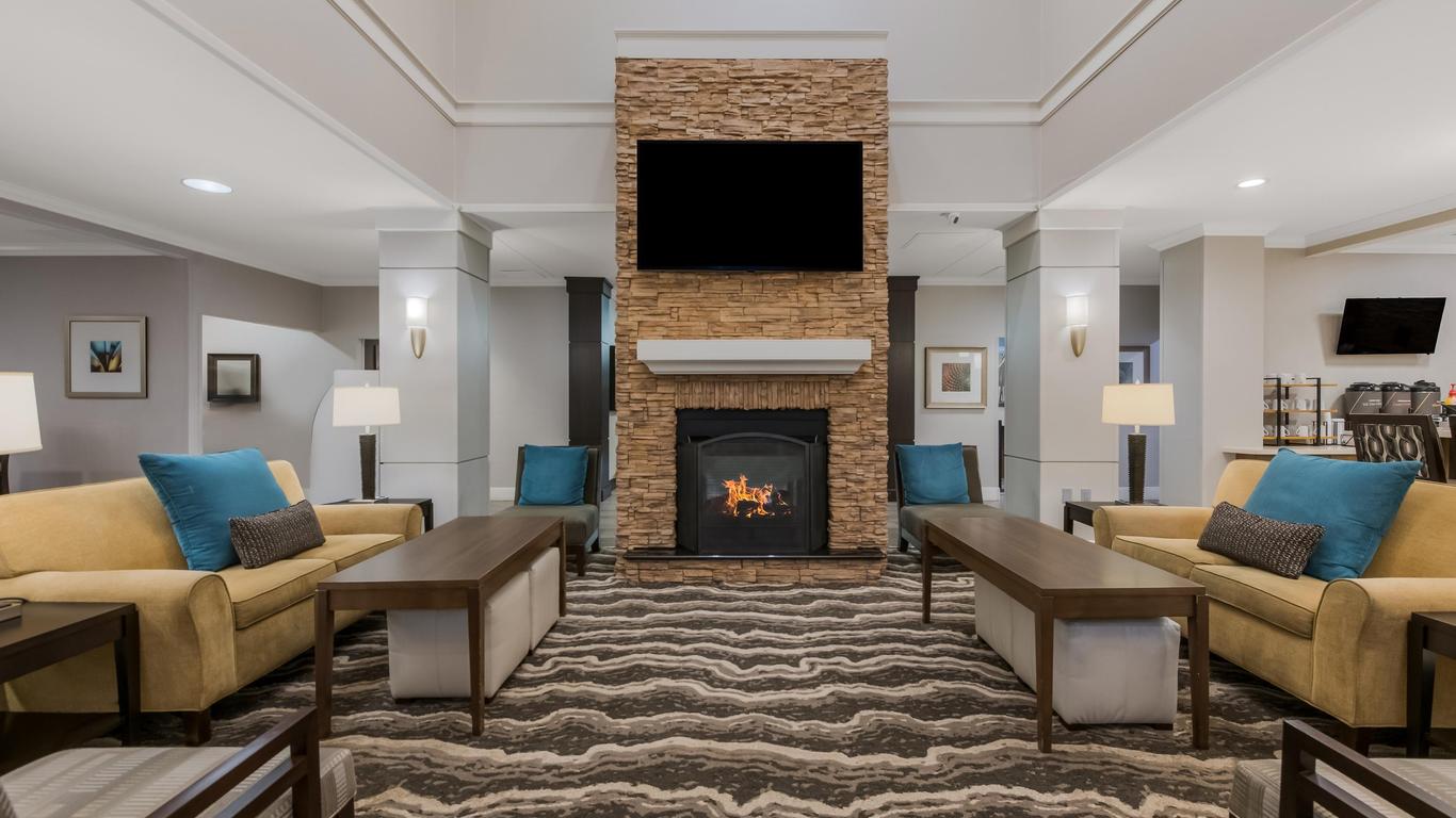Staybridge Suites Chesapeake - Virginia Beach