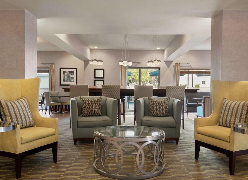 Lounge Photo
