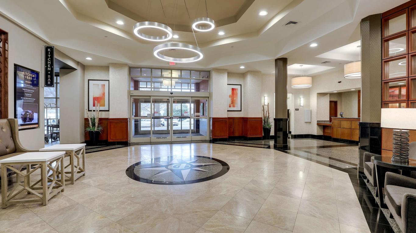 Drury Inn & Suites Charlotte Northlake