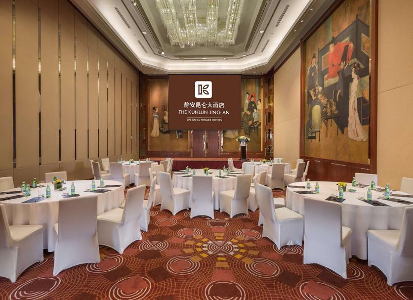 Banquet hall Photo