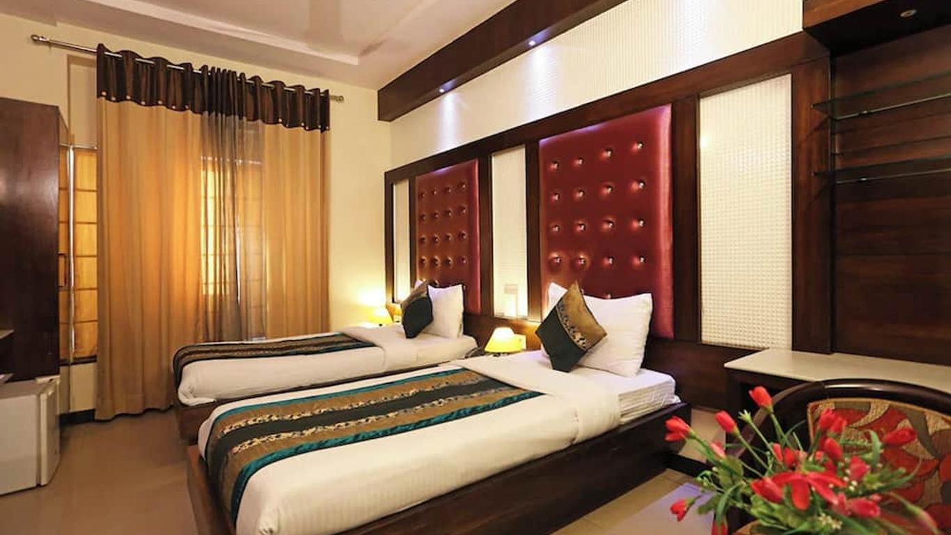 Hotel Star Plaza