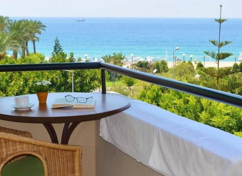 Balcony Photo
