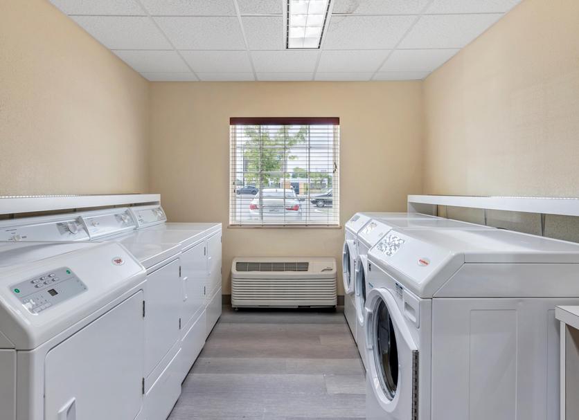 Laundry facility Photo