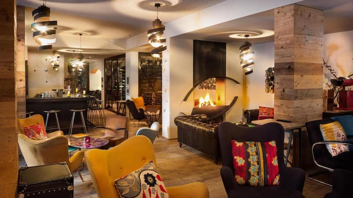 Raffl's Tyrol Hotel