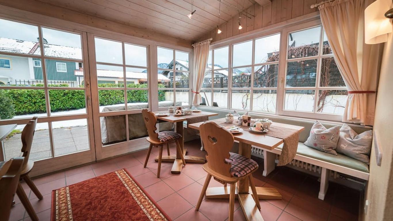 Hotel Garni Landhaus Traunbachhäusl