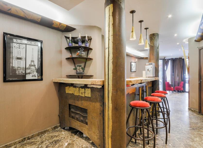 Bar Photo