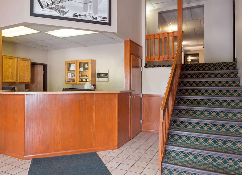 Front desk Photo