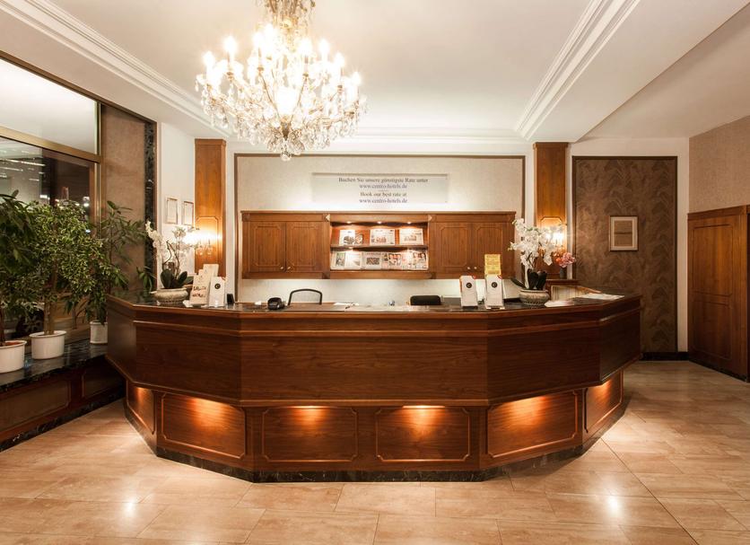 Front desk Photo