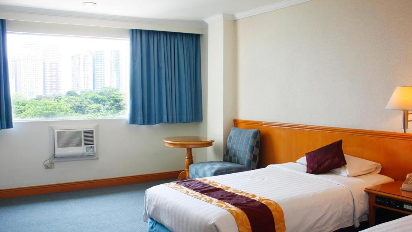 Aloha Hotel Roxas Boulevard Manila