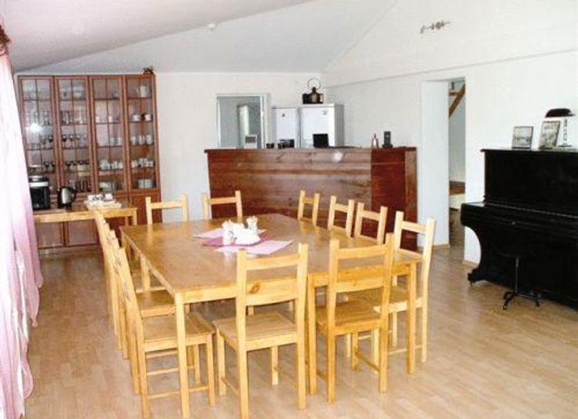 Dining room Photo