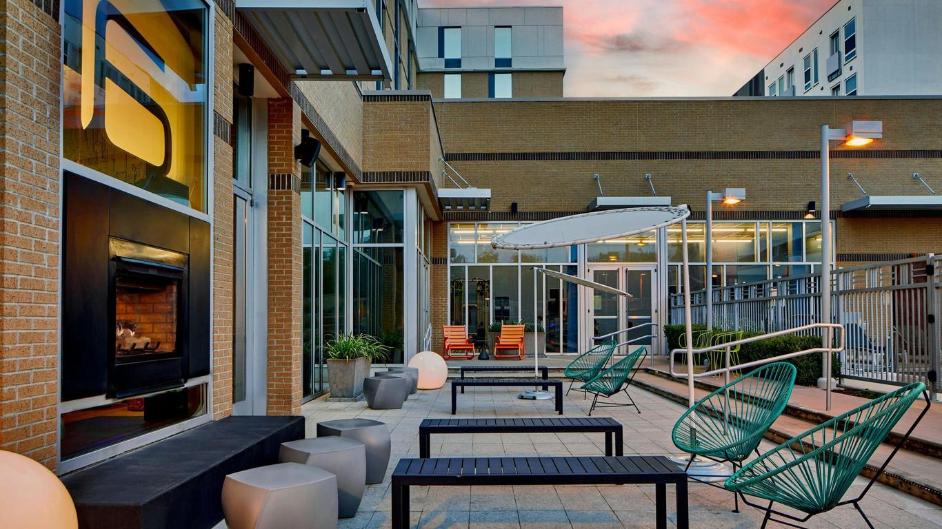 Aloft Austin at The Domain