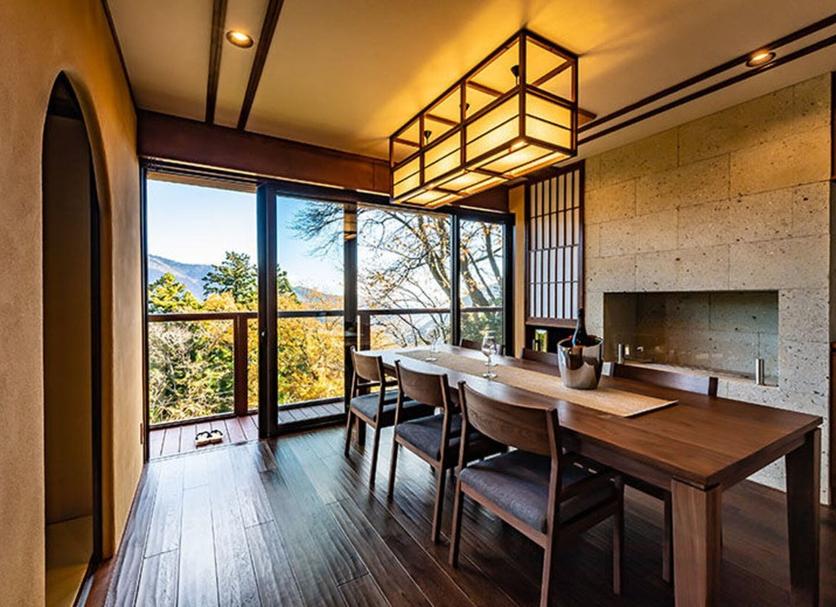 Dining room Photo