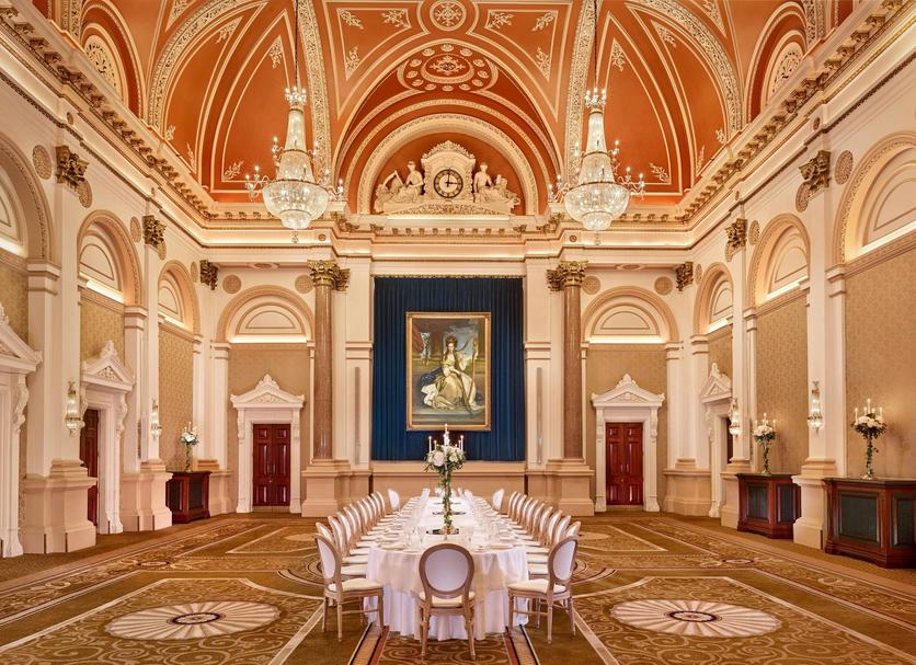 Banquet hall Photo