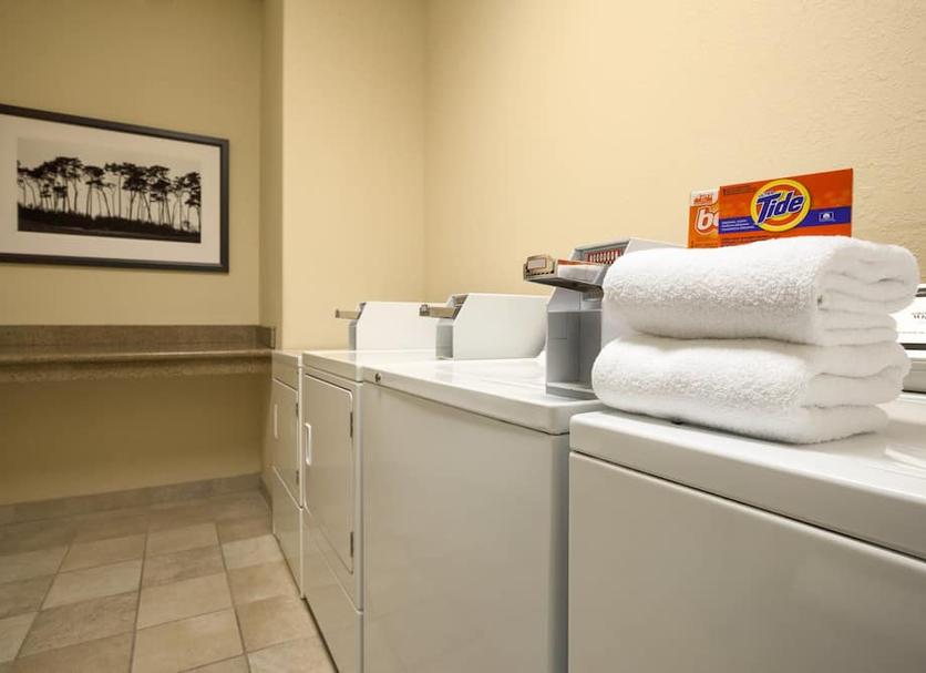 Laundry facility Photo