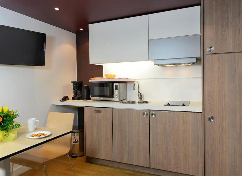 Kitchen Photo