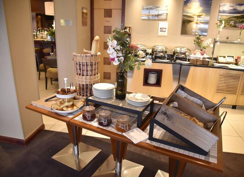 Buffet Photo