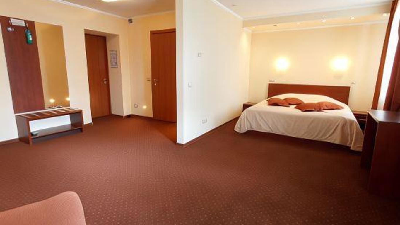 Gallery Hotel Perm