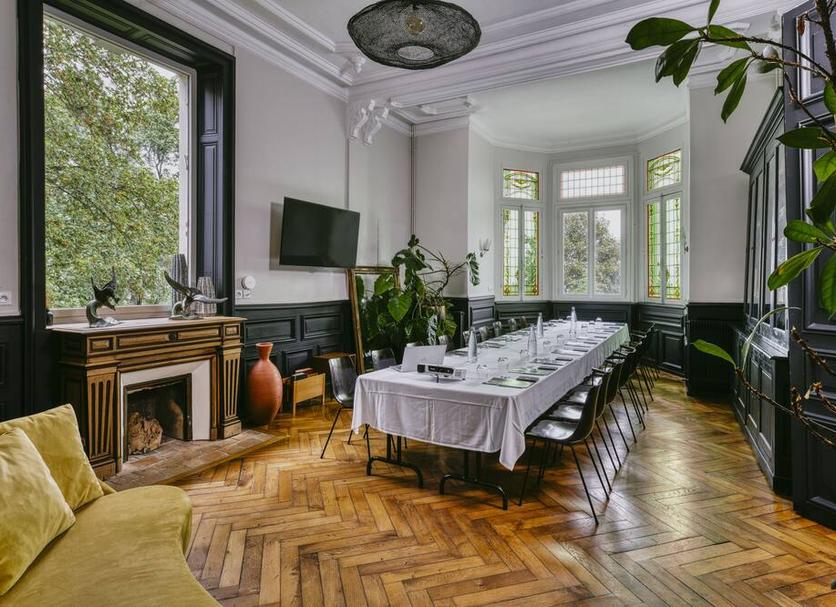 Dining room Photo