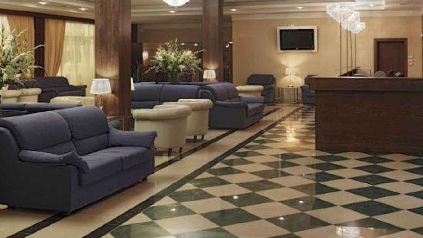 Malachite Hotel