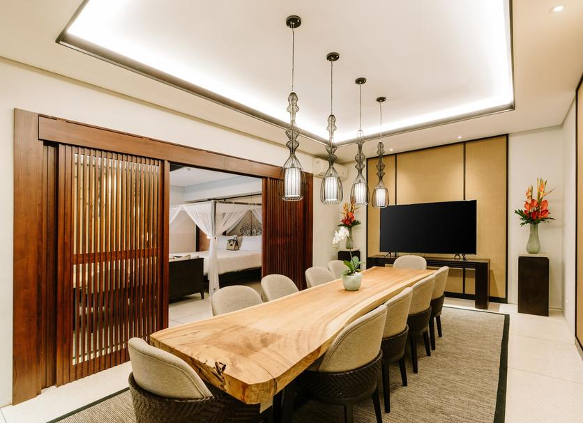 Dining room Photo