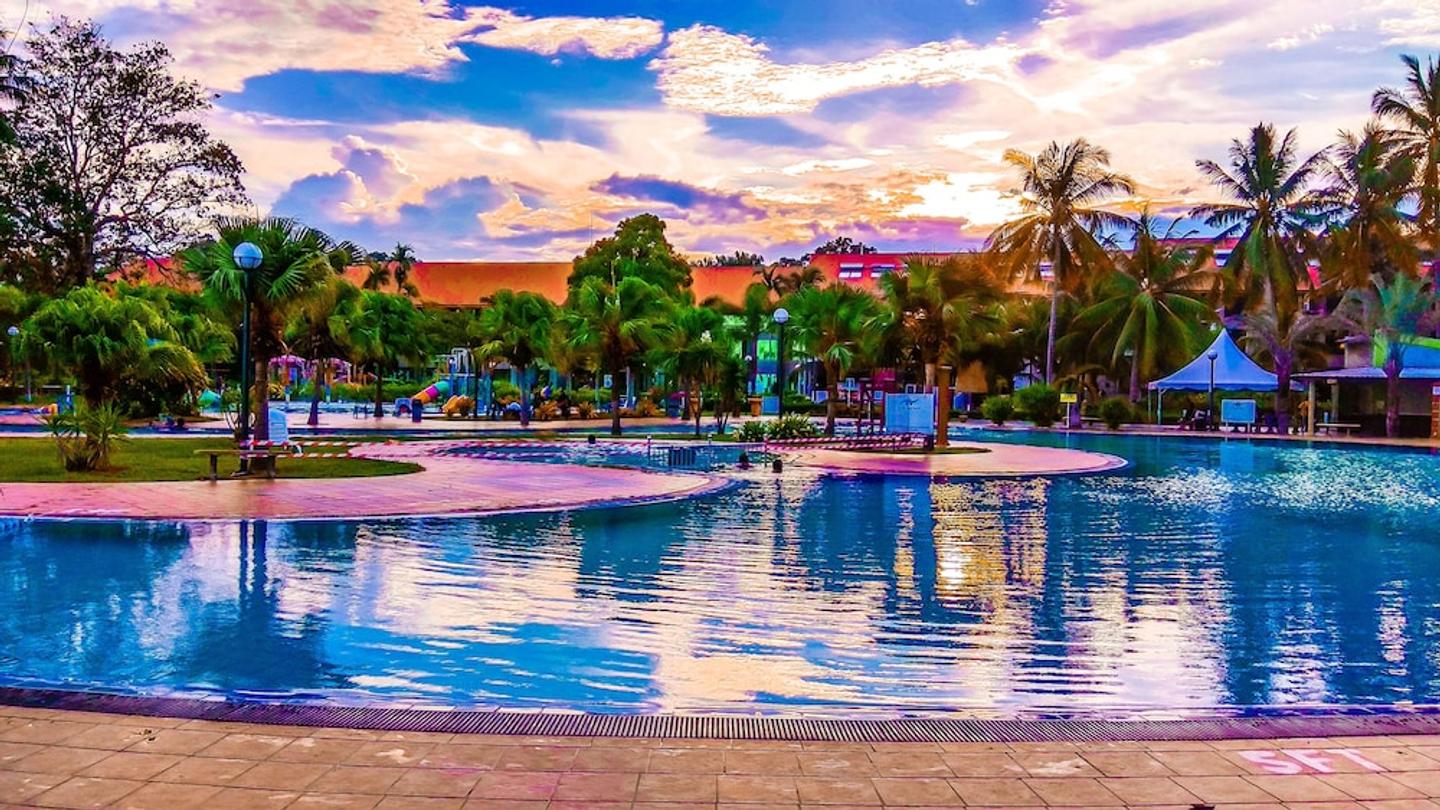 De Rhu Beach Resort from RM 135. Kuantan Hotel Deals & Reviews - KAYAK