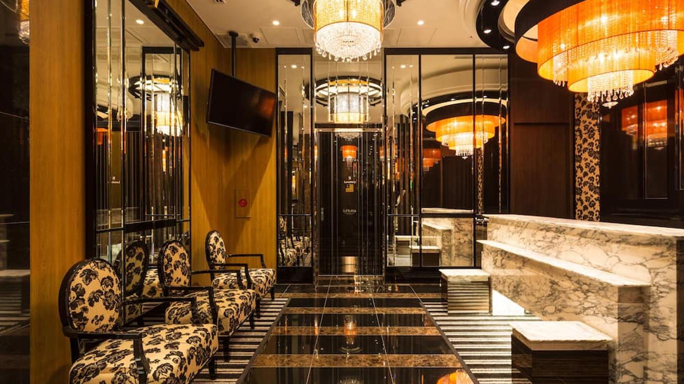 Apa Hotel Iidabashi-Eki Minami