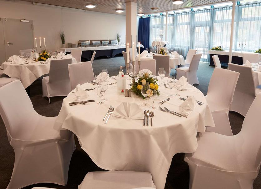 Banquet hall Photo