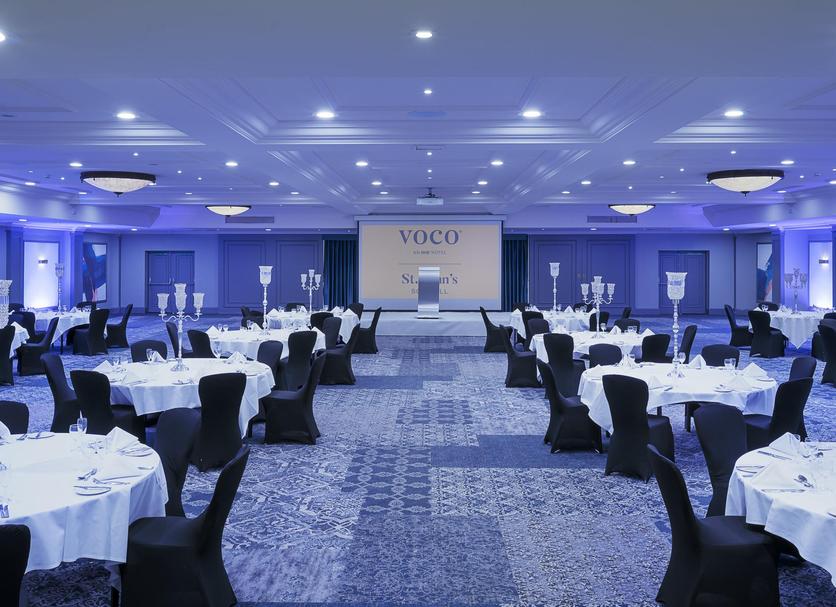 Banquet hall Photo