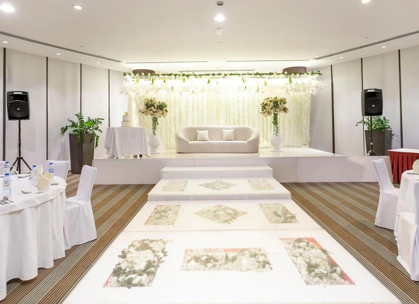 Banquet hall Photo